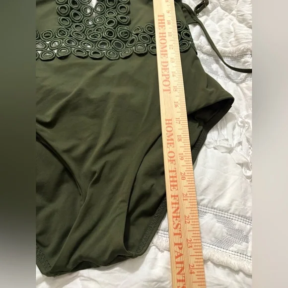 BECCA Siren Olive Green One Piece Swimsuit. Cute Circular Cutouts, Tie Back. - Picture 15 of 16